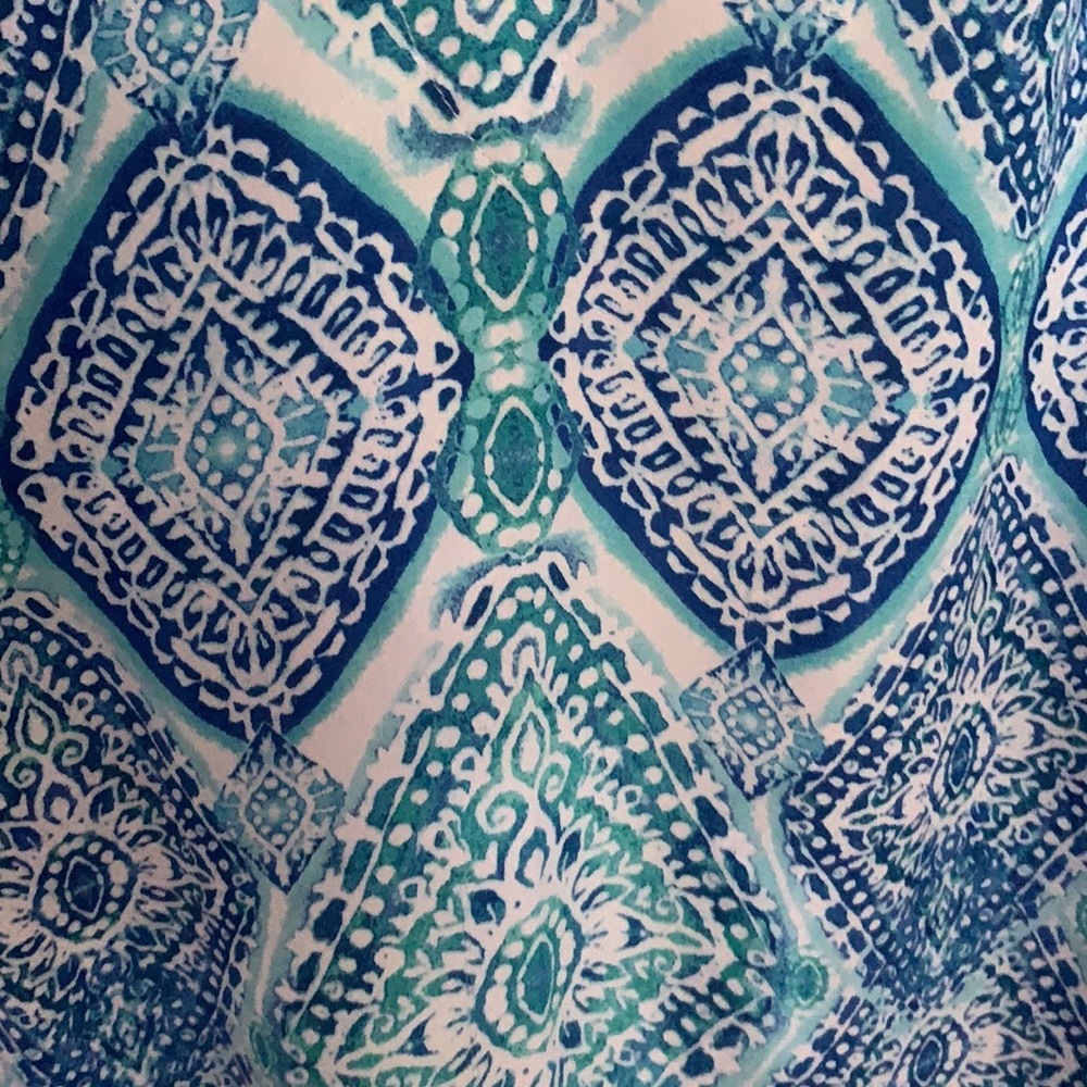 Patterned Tank - Picture 3 of 5
